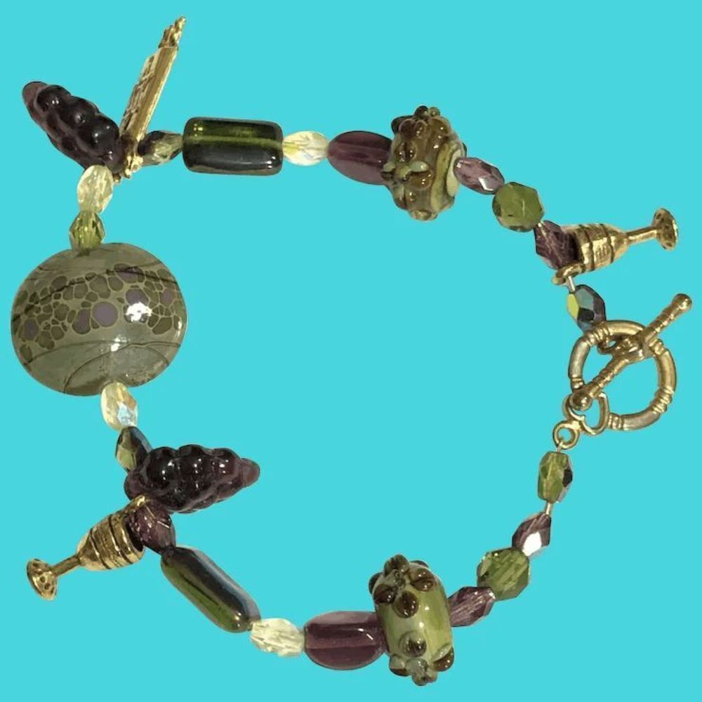 Vintage Venetian Art Glass Lamp work Beads Grapes Goblets & Jewish Star Bracelet